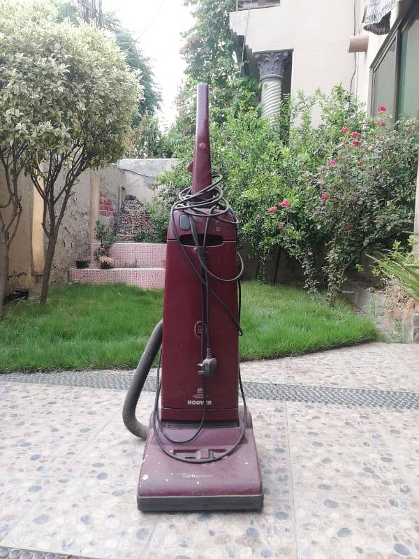 vacuum cleaner / hoover 1