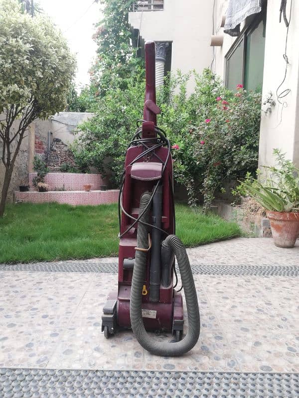 vacuum cleaner / hoover 3