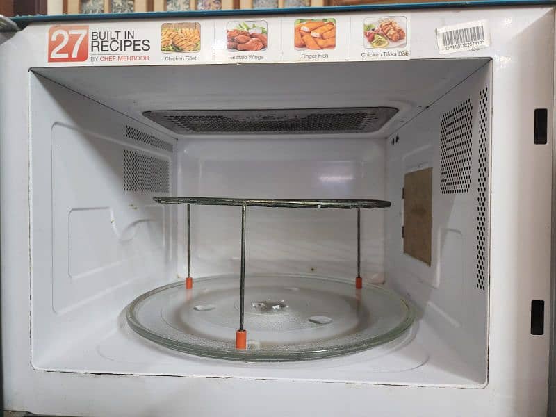 Dawlance Microwave Oven 131 HP Grilling 5