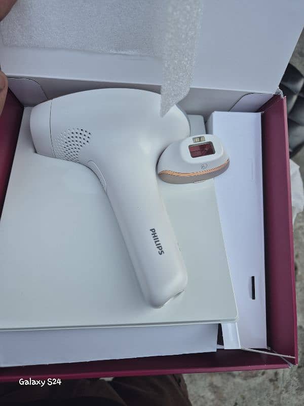 Philips IPL Hair Removel 7000 3