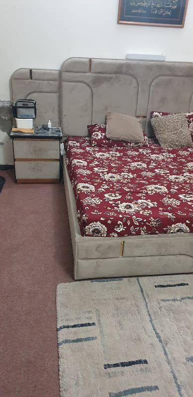 king size bed set for sale 0