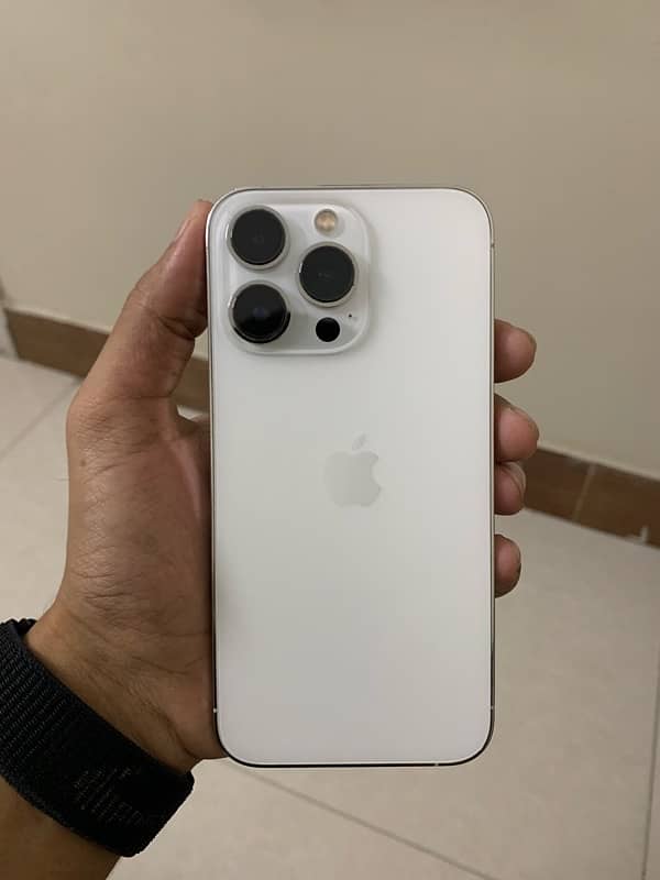 iphone 13 pro 2