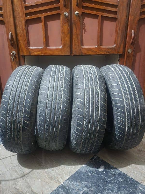 CAR TYRES 3