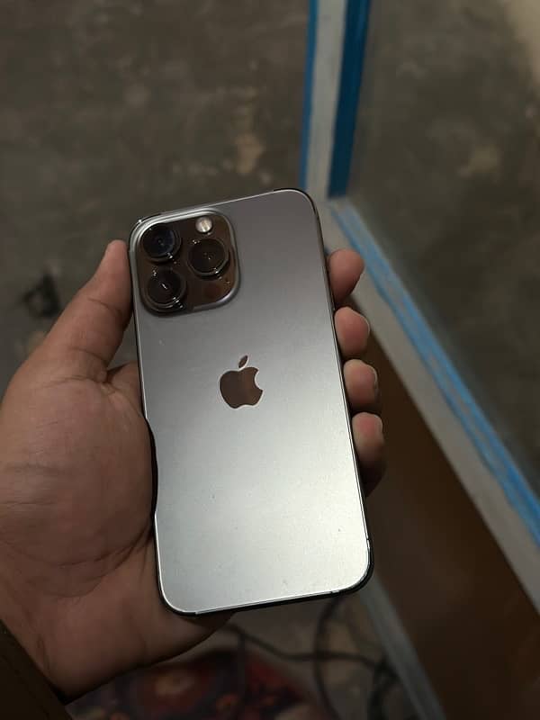 IPHONE 13 PRO 1