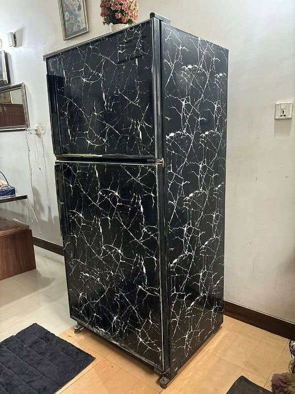 National Full Size fridge fully working Condition 4