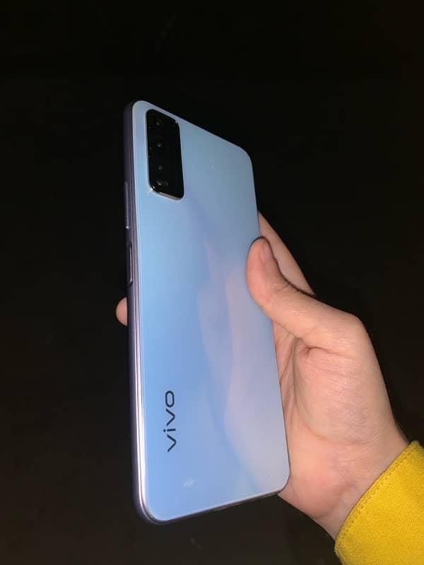 vivo y20 1