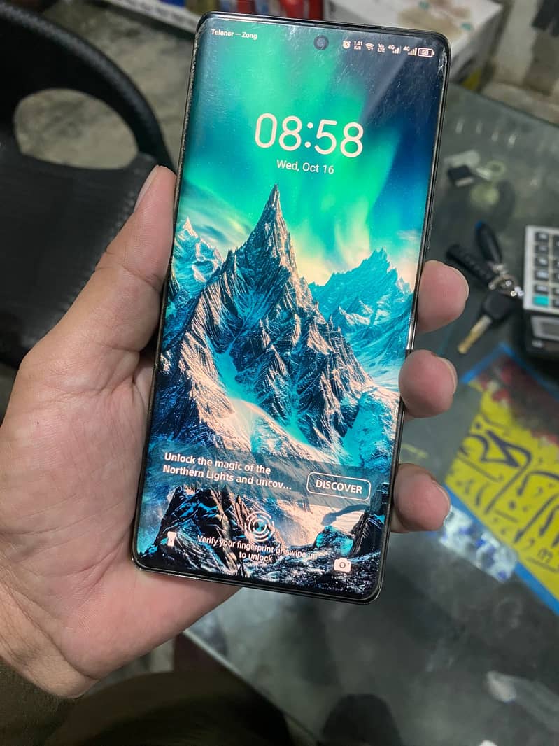 Tecno spark 20pro plus 3