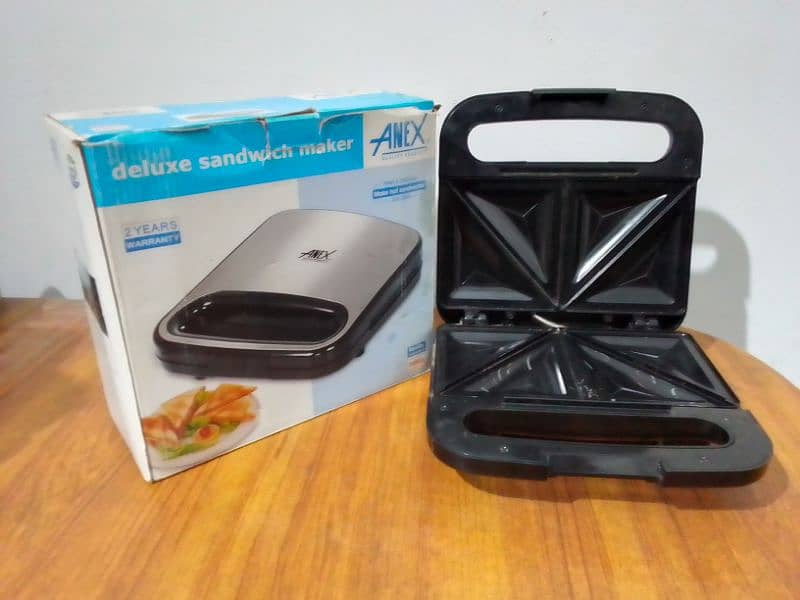 Anex deluxe sandwhich maker / condition 10 by 10 4