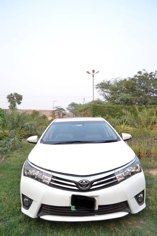 Toyota Altis Grande 2015 3