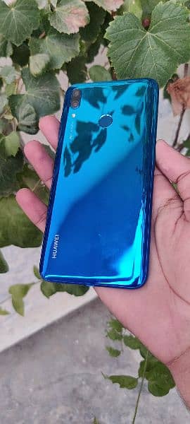 Huawei Y7 prime 1