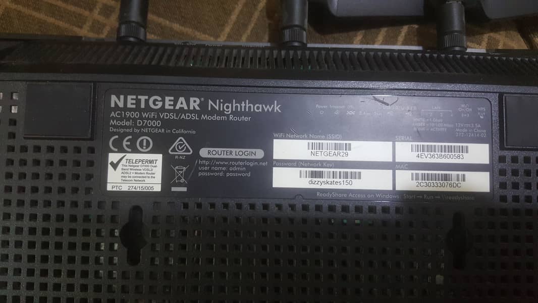 D7000 – netgear  AC1900 WiFi VDSL/ADSL Modem Router 4