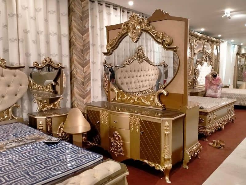 King Size Bed /Dressing Table /Side Tables 2