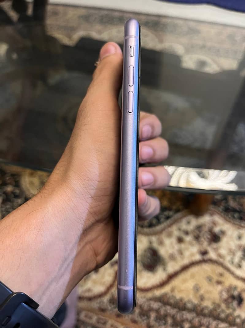 Iphone 11 64gb non pta factory unlocked 3