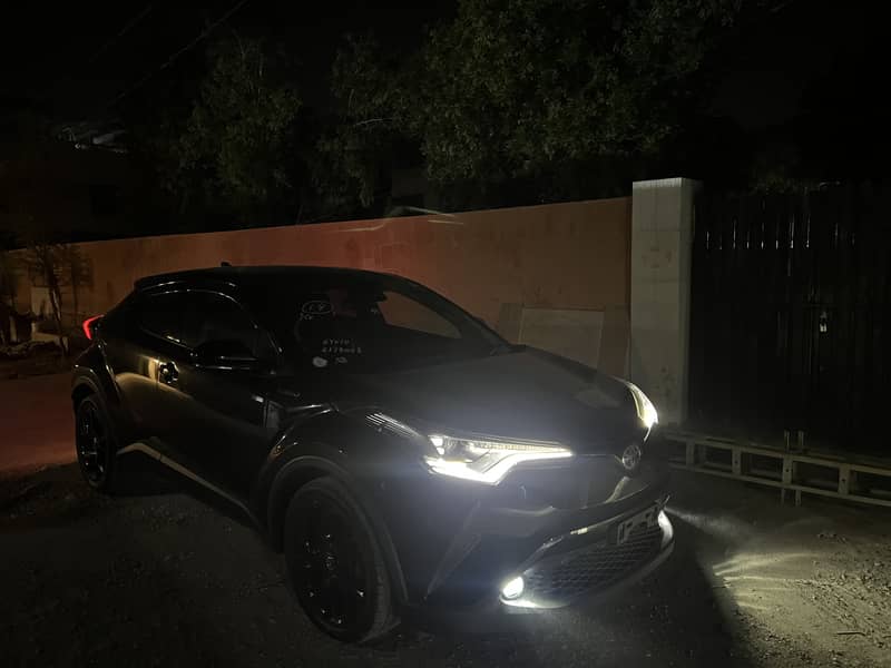 Toyota C-HR 2019 G-package Nero 2