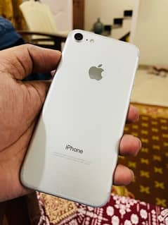 iPhone 7 128GB PTA Approved 0