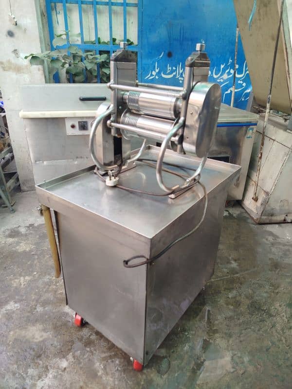 60 kg capacity dough spiral mixer machine imported 3 phase voltage 18