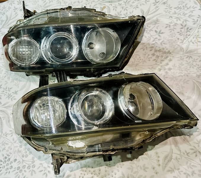 Honda Zest Spark Front Projector Lights 1