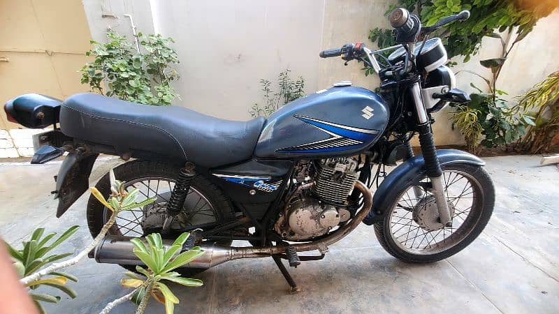 Suzuki GS 150 2014 model Limited Edition 4