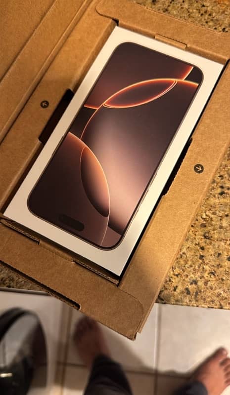 iPhone 16 pro max desert titanium box pack 256gb 0