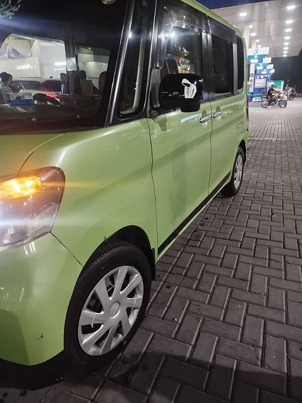 Daihatsu Tanto 2015/2018 5