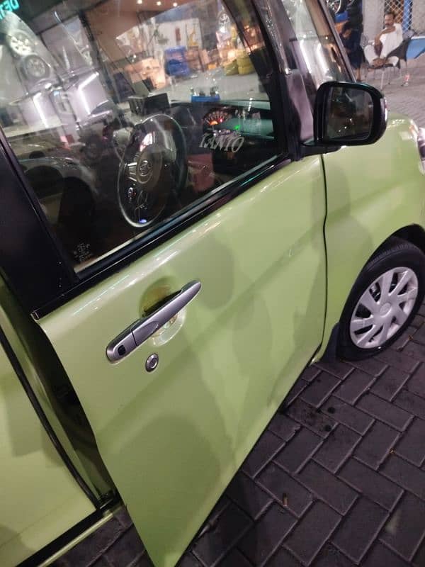 Daihatsu Tanto 2015/2018 8