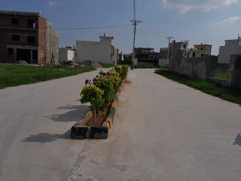 Commercial Corner main boulevard plot for sale on very ideal location Executive lodges opp Askari 14 main Gate adiala road rawalpindi 18