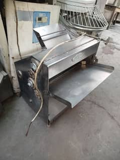 pizza Dough Roller Machine imported stainless steel body