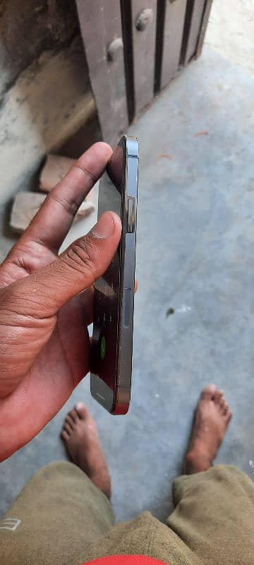 i phone 12pro (muzaffargarh city) 1