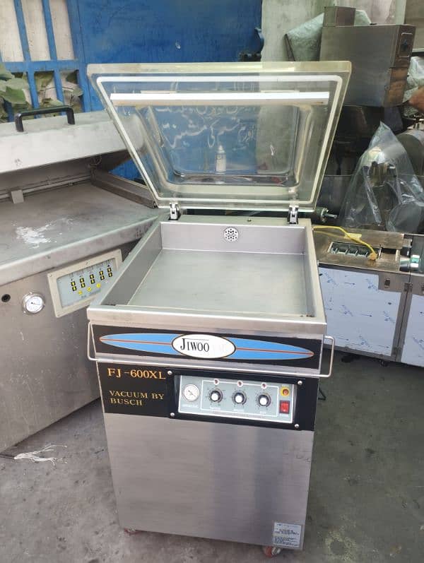 Vacuum Sealer packing machine imported steel body 220 voltage 7