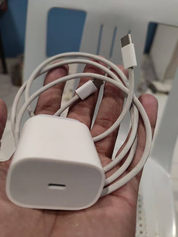 iPhone 15 pro max original charger 1