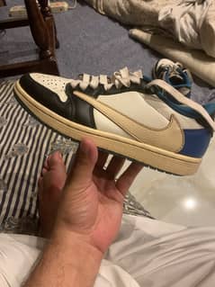 Jordan 1 Retro low OG Sp fragment x Travis’s Scott