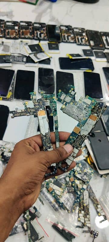 Google pixel All Models parts 100% original Cash on delivery available 5