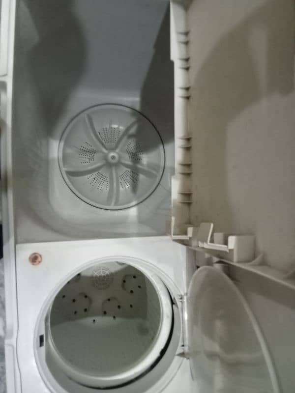 haier washing and dryer machine two in one in reasonable price 2