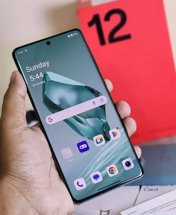 oneplus 12 with box 1