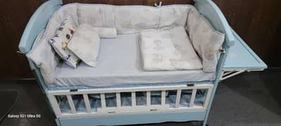 baby cot 0