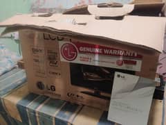 orignol Lg 30 inch led tv used like new box available 0