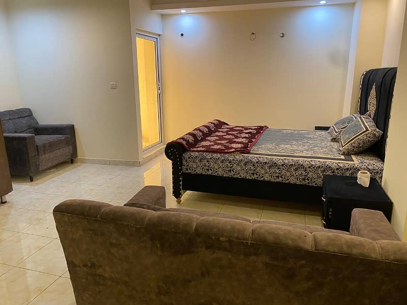 furnished room and studio apartment 4