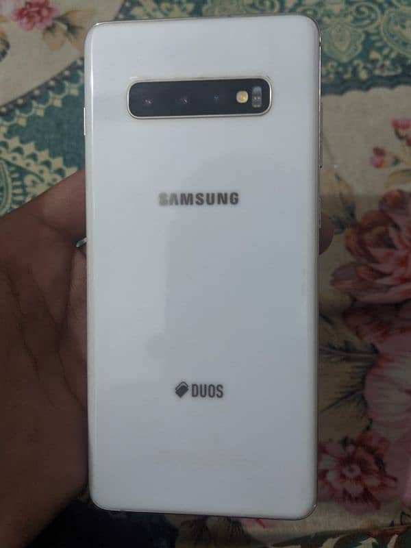 Samsung s10plus 1