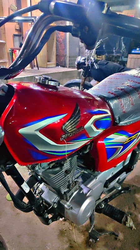 Honda 125 2022 Karachi number 1