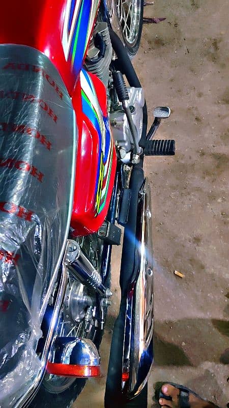 Honda 125 2022 Karachi number 7