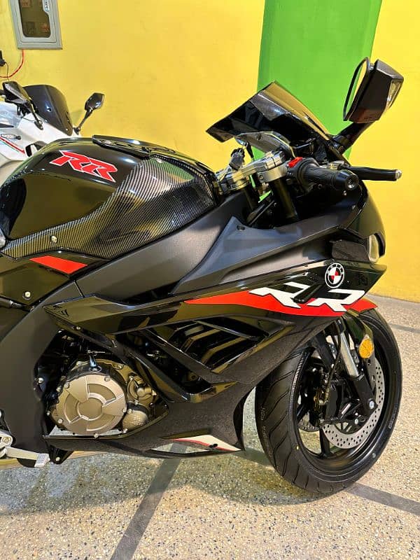 BMW S1000RR REPLIKA 400 CC INSTALLMENT PLAIN AVAILABLE 3