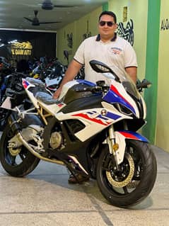 BMW S1000RR REPLIKA 400 CC INSTALLMENT PLAIN AVAILABLE