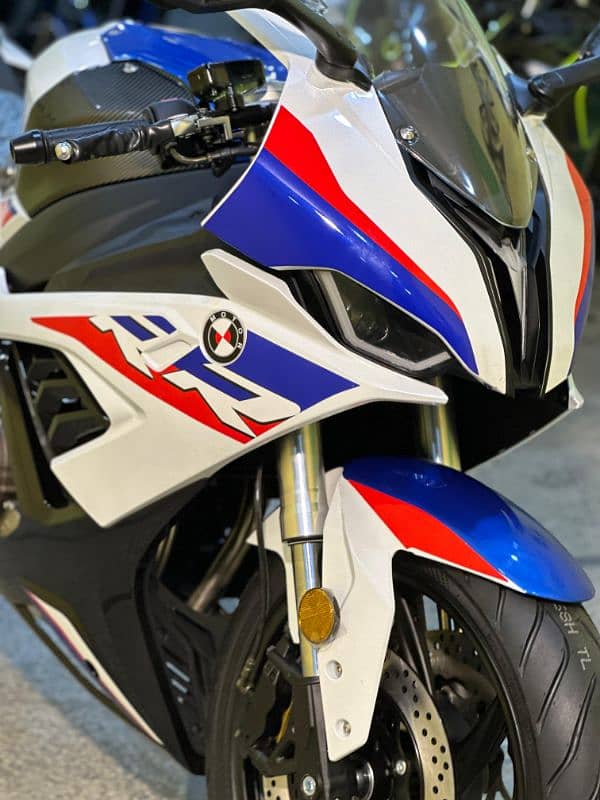 BMW S1000RR REPLIKA 400 CC INSTALLMENT PLAIN AVAILABLE 2