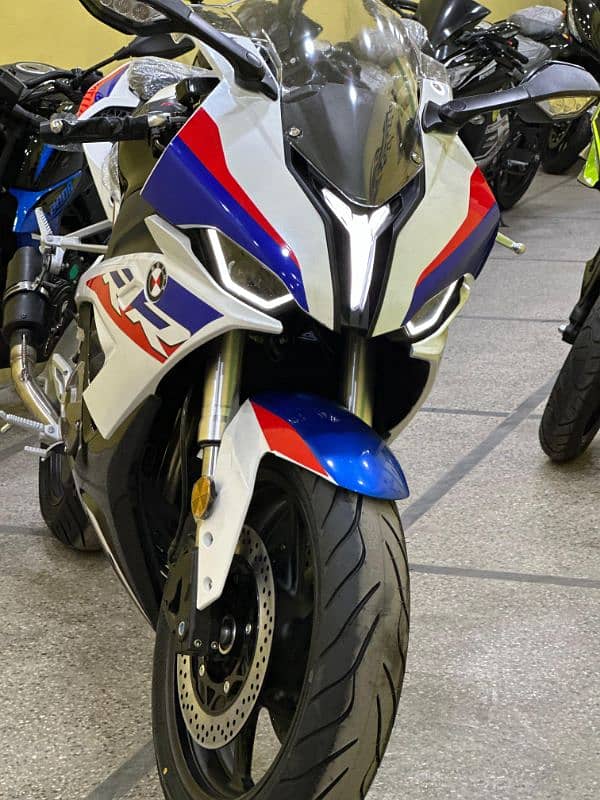 BMW S1000RR REPLIKA 400 CC INSTALLMENT PLAIN AVAILABLE 13