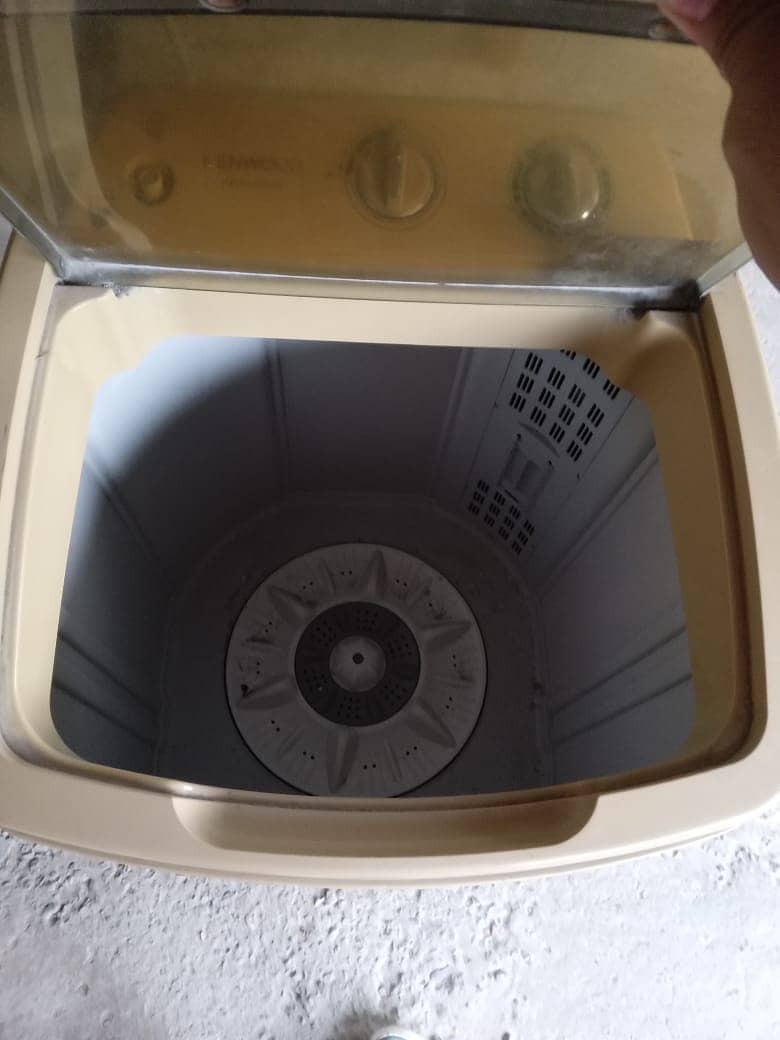 Kenwood Washer 10/10 Condition 2