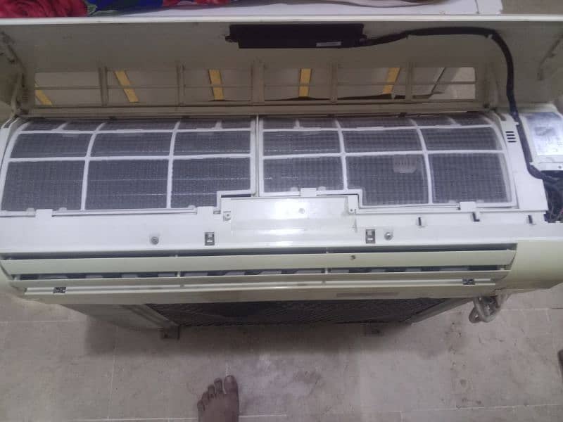 ac for sell urgent 1