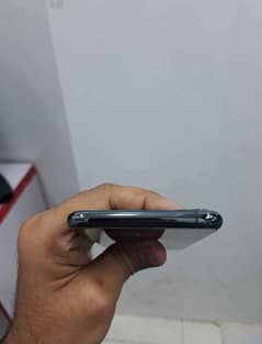 i phone 11 pro max jv mint condition 10/10 BH - 81 black color 64 gb