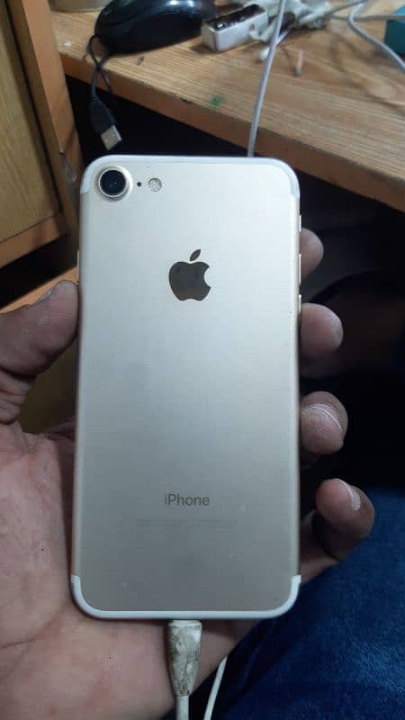 I PHONE 7 PTA PROVED 128 GB LUSH BUSH FINGER OK BYPAS GLS BRK ORGN PEn 1