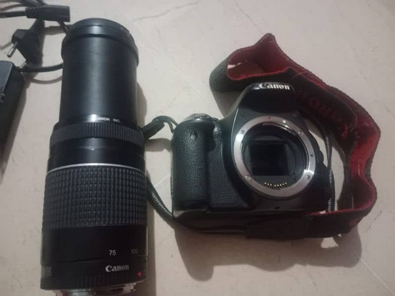 i want to sell my camera price will be negotiate. . 2