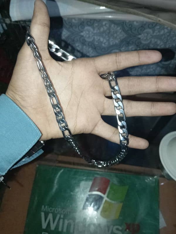 silwer chain 1